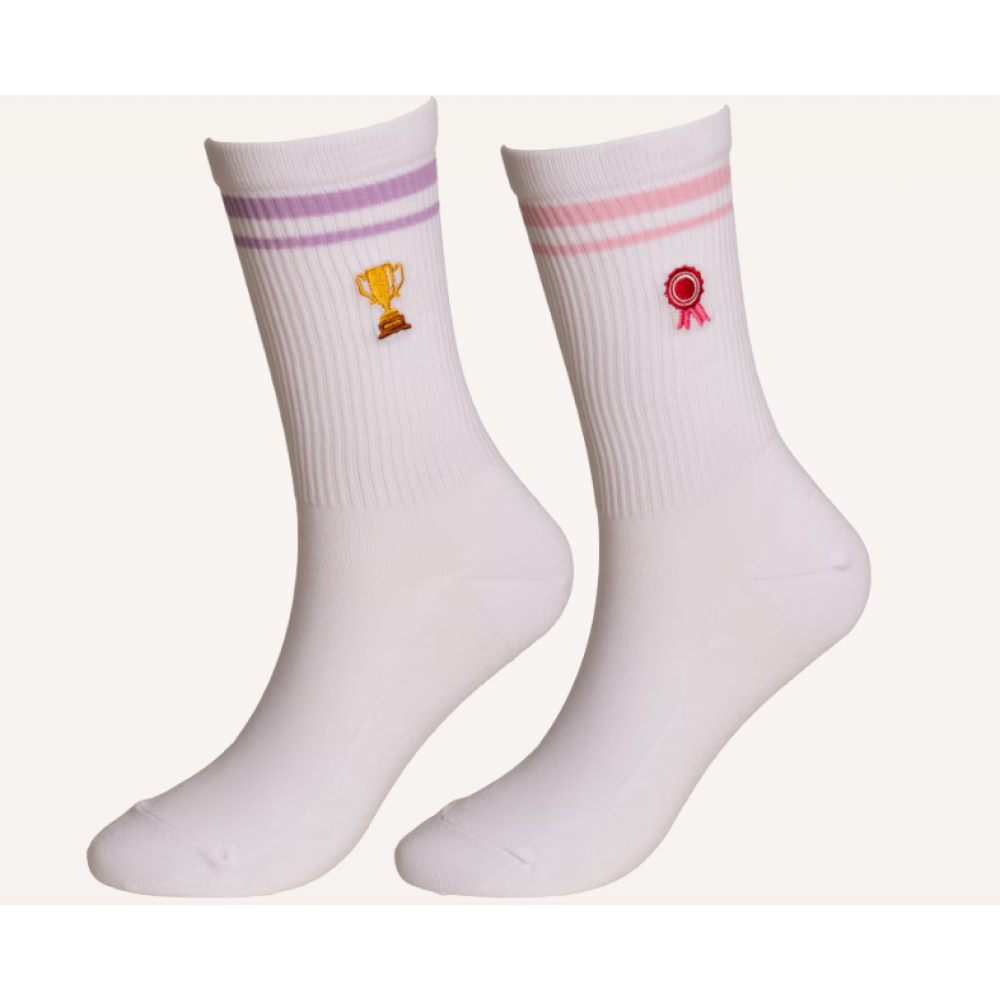 JOJIMO KOJINĖS KENTUCKY SPORT SOCKS RIBBON AND CUP