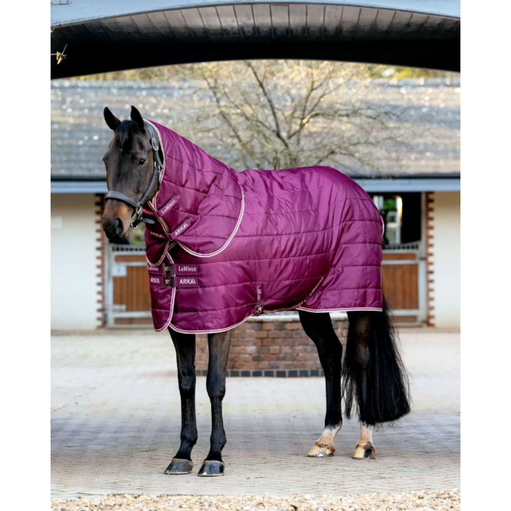 STABLE RUG WITH NECK LEMIEUX ARIKA STABLE-TEK 200G (Blackberry)